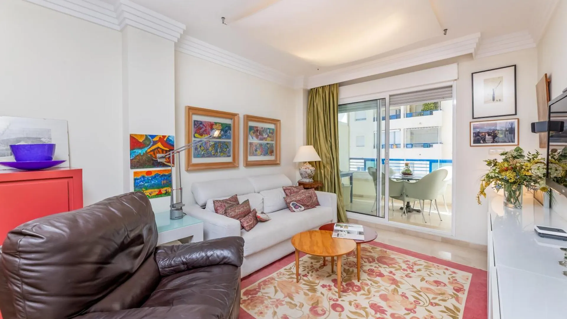 Apartamento Primera Linea Playa Banana Beach Marbella Spain